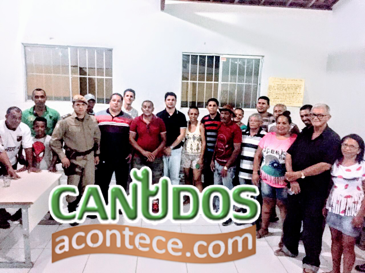 Comandante da 5º Companhia de Canudos se reúne com a comunidade do Bendegó para trata da Segurança Pública local.